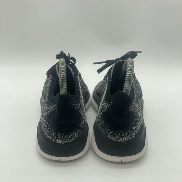 Mens Size 7 Nike Free Run Flyknit Oreo White Black Running Sneakers 942838-101 - Picture 7 of 8